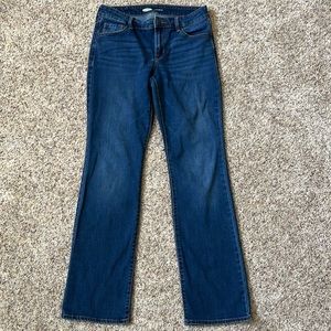 Old Navy Kicker boot cut size 6 B-10